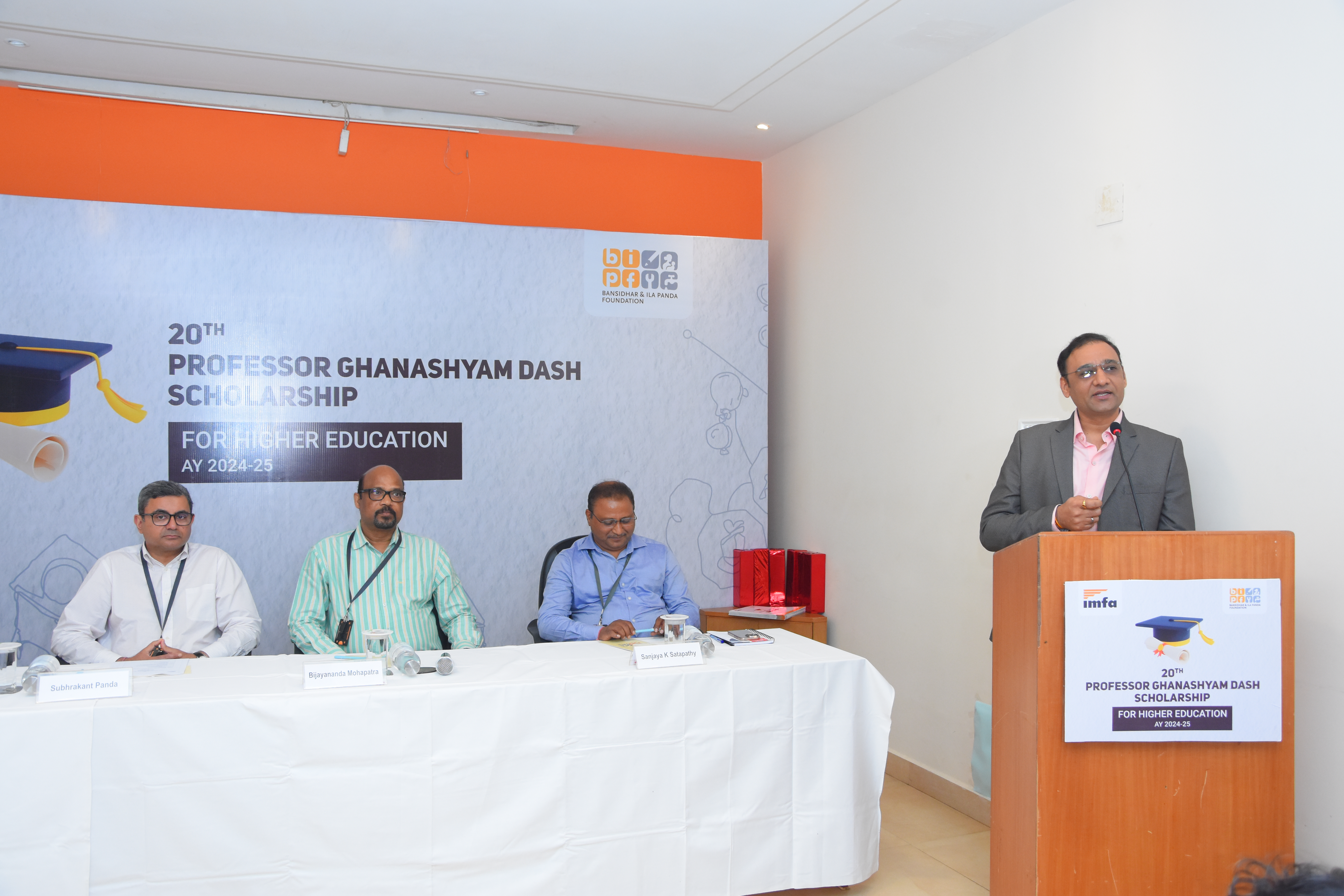 Mr Dharmesh Gohel VP-BIPF and Member on PGDS Committee delivering the Welcome Address